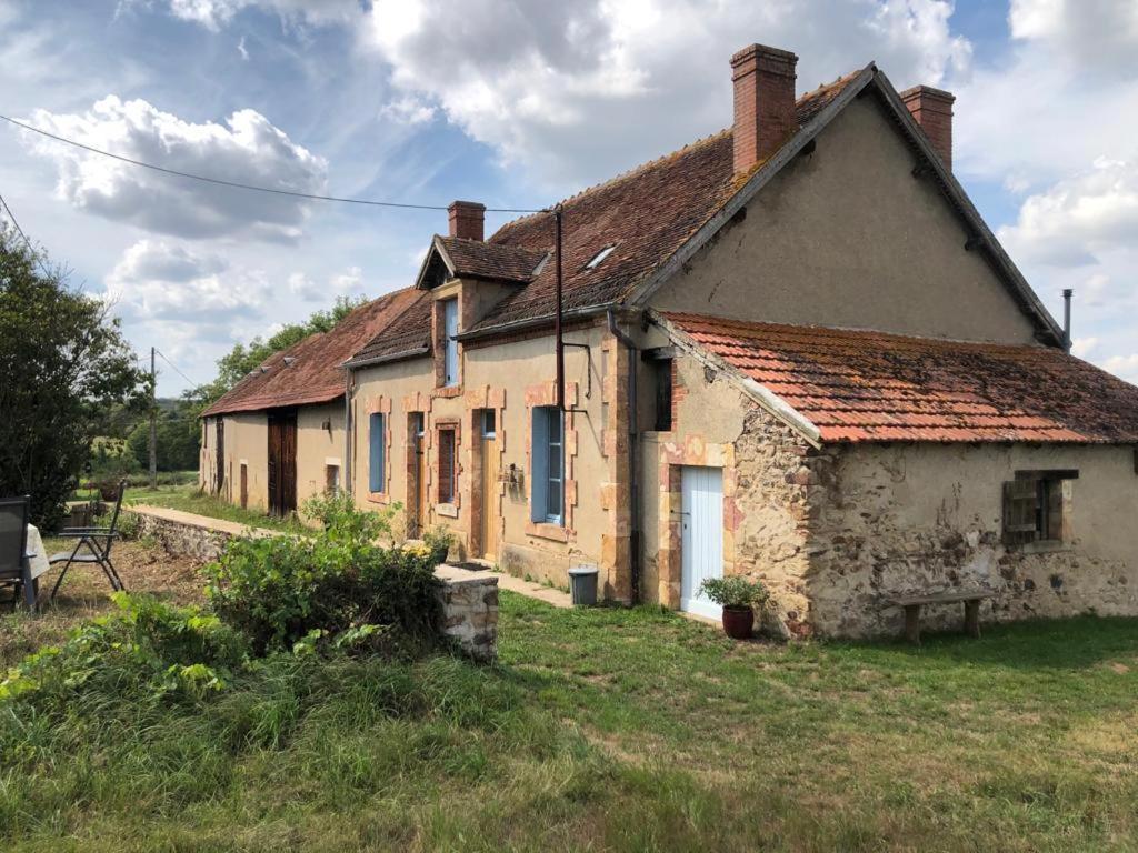 Le Tarde - Crecerelle Villa Saint-Desire ภายนอก รูปภาพ